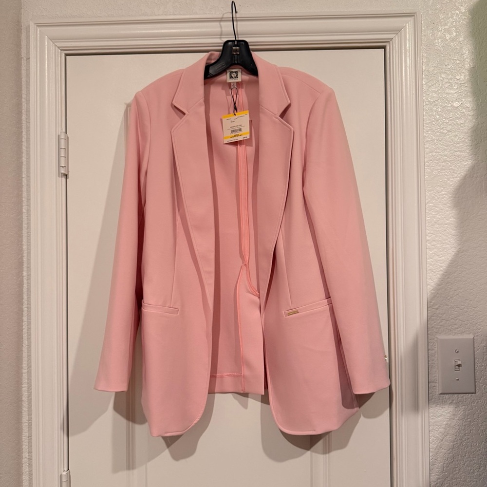 NWT ANNE KLEIN PINK BLAZER SIZE MEDIUM